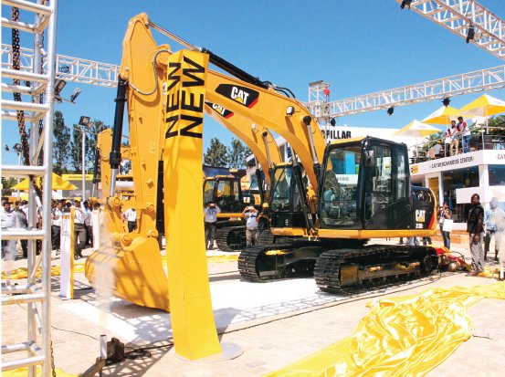 Caterpillar to make trucks in India