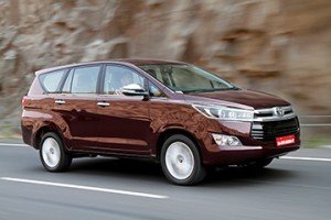 Innova Crysta to cut a luxury image