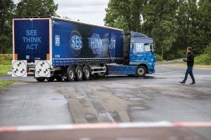 04-2_ZF_Innovation_Truck_2016_Safe_Range copy
