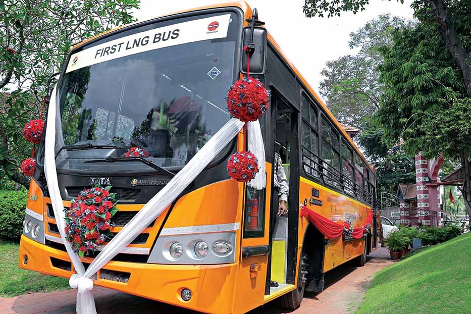Tata Motors banks on LNG tech