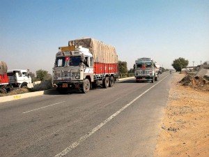 S-ENTRY-JAIPUR-CITY-JHIGHWAY-DELHI-JAI-HIGHWAYcarries-over-23000-passengers-per-day-(10)_Start-image-copy