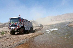 DAKAR RALLY 2017: PARAGUAY-BOLIVIA-ARGENTINA SS 10 TEAM HINO