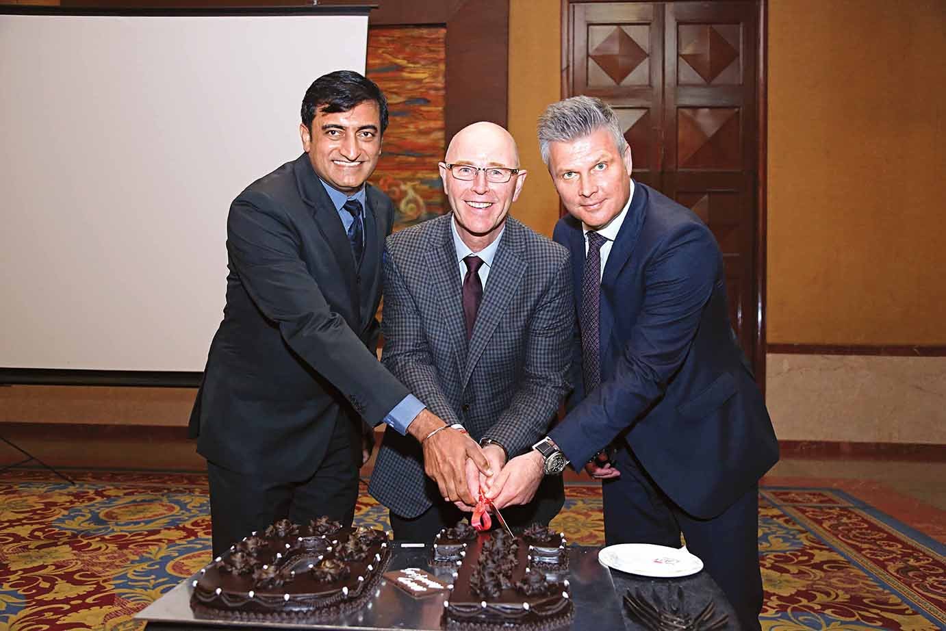 Dynabrade India celebrates tenth anniversary