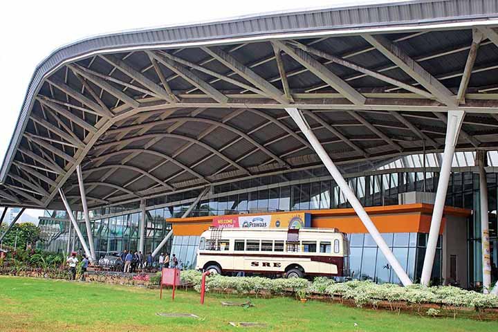 Prawaas 2017: A show of the operators