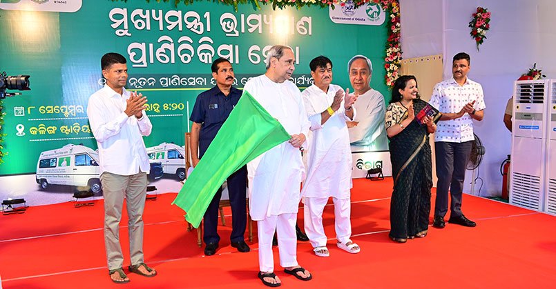 Tata Motors delivers 181 Winger veterinary vans to Odisha Government