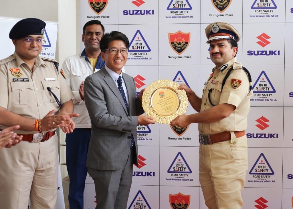 Police Got Keys to Suzuki Motorcycles, Begin Patrolling with V-Strom SX 250